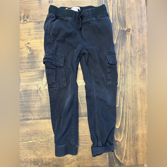 Levi's Girl Joggers - Picture 2 of 8